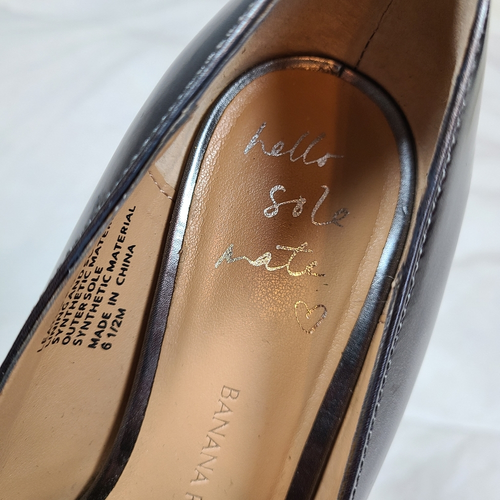 Banana Republic | Deep Silver Shoes - Picture 3 of 7